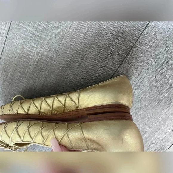 Stuart Weitzman Vintage Gold Braided Gabby Ballet Bow Flats - Picture 4 of 6